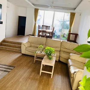 Hotel Bloom, Dehiwala-Mount Lavinia